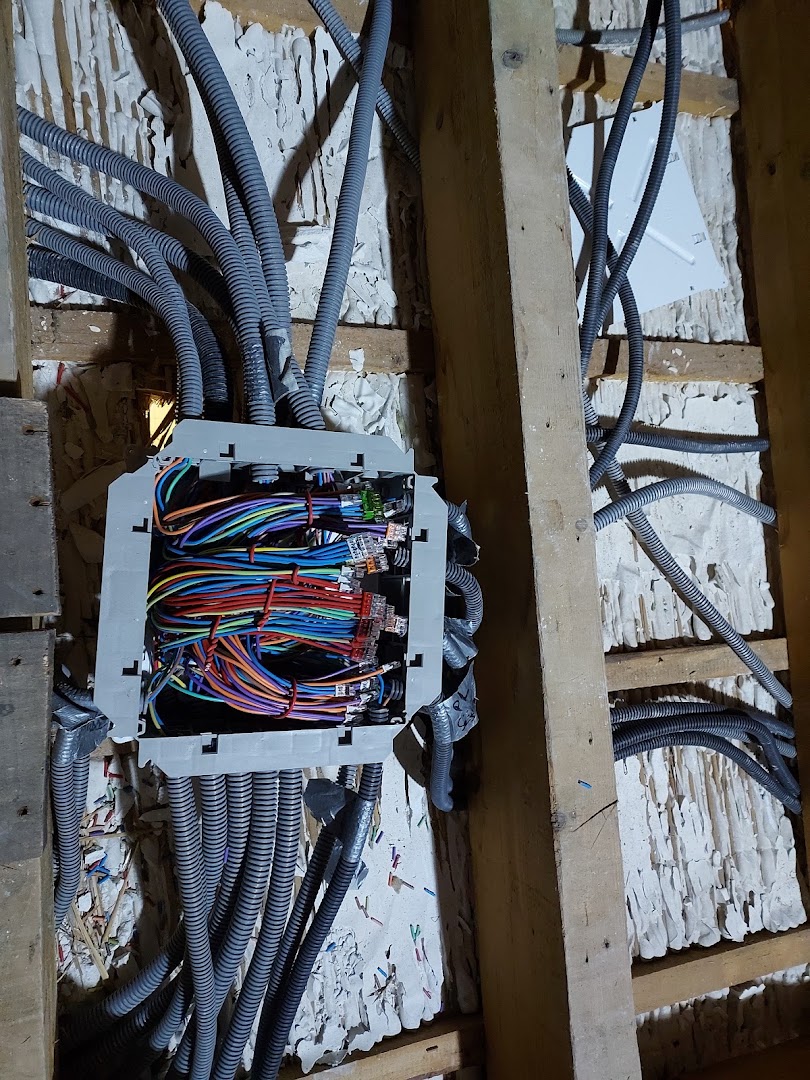 Électricité Sommer Lucas — Photos 4